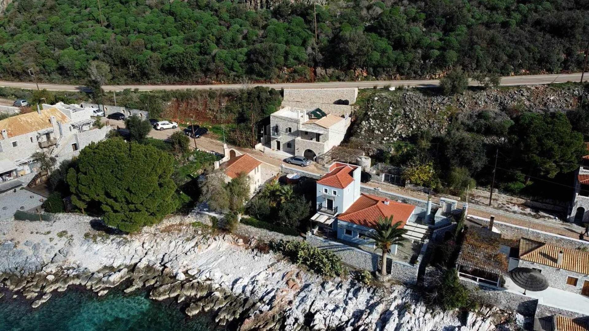 Вилла Vina'S Stone House Лимени Экстерьер фото