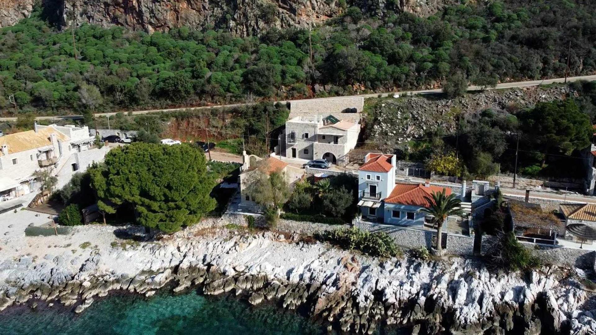 Вилла Vina'S Stone House Лимени Экстерьер фото